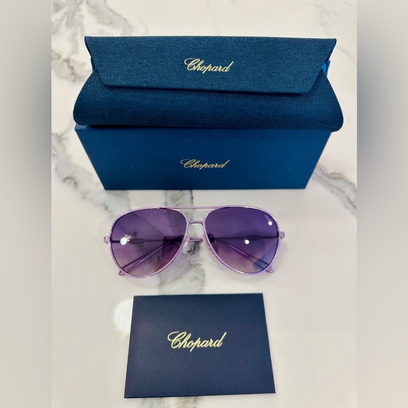 Chopard Aviator Sunglasses - Picture 2 of 11